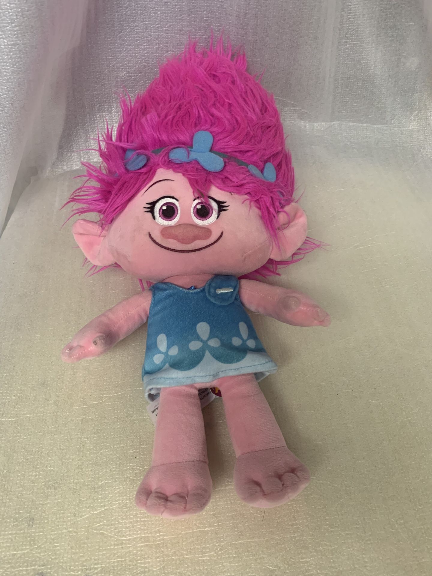 DreamWorks Trolls Large 18” Stuffed Plush POPPY Troll Doll