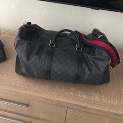 Gucci Duffle Bag Large 