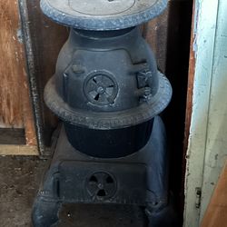 Potbelly stove