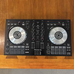 Pioneer DDJ-SB3 Dj Board Mixing