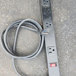 Utility Power Strip Multipurpose 120 volt 4 Foot 12 Outlets 