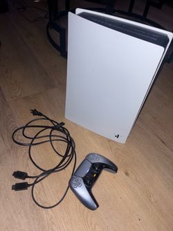 PlayStation 5 console 1 controller