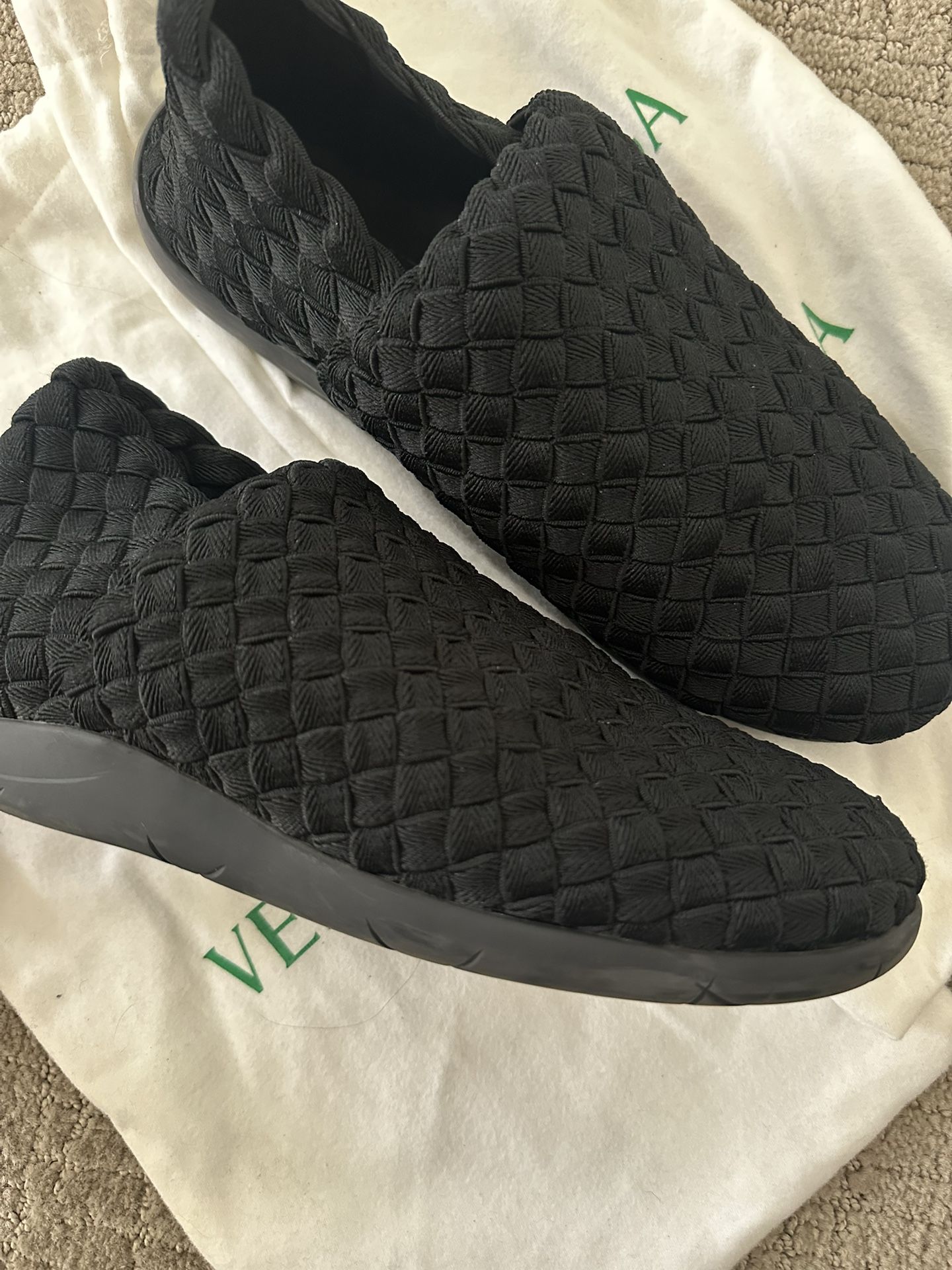 Bottega Veneta Flats Unisex 40
