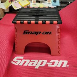 Snap On Tool Folding Step Stool