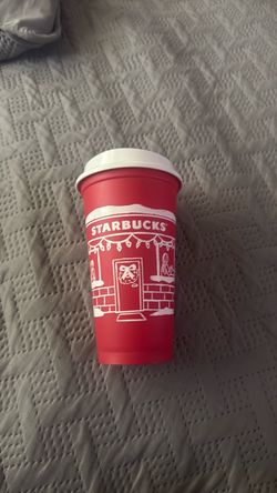 2025 Starbucks red cup