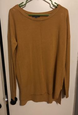 Mustard color cute shirt size L