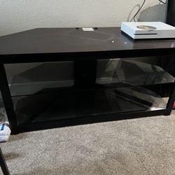 Entertainment center