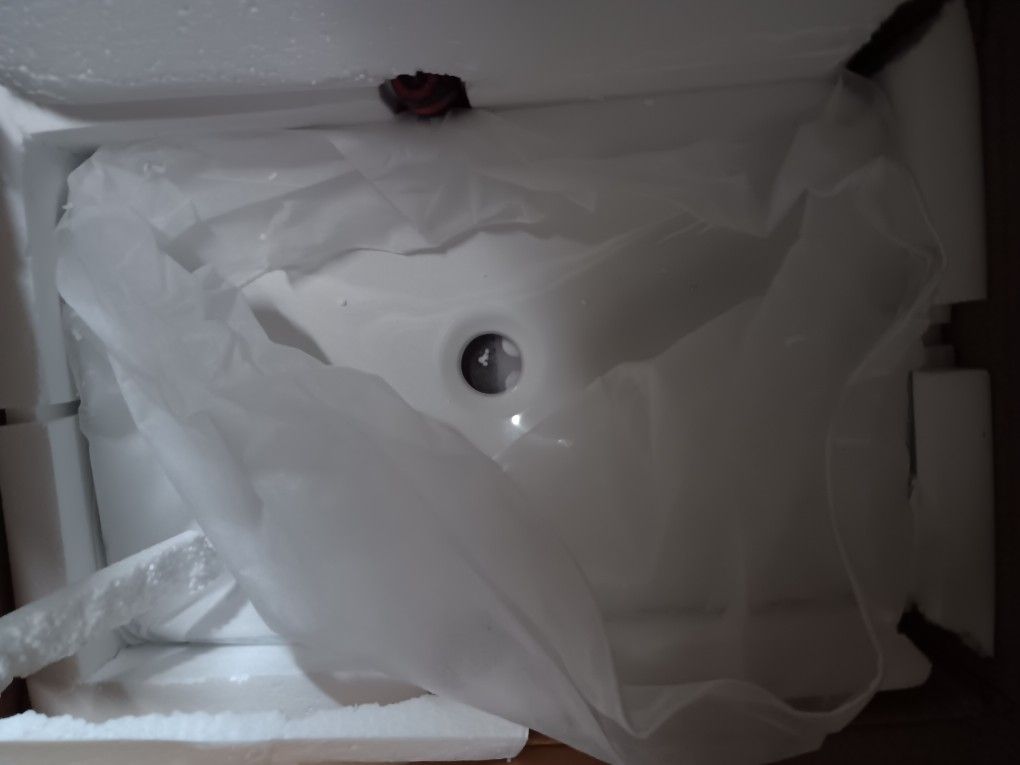 White Rectangular Counter Top Sink