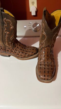 Size 3 boys boots