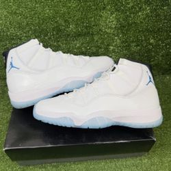 Jordan 11 Retro Legend Blue (2024) Size 10 