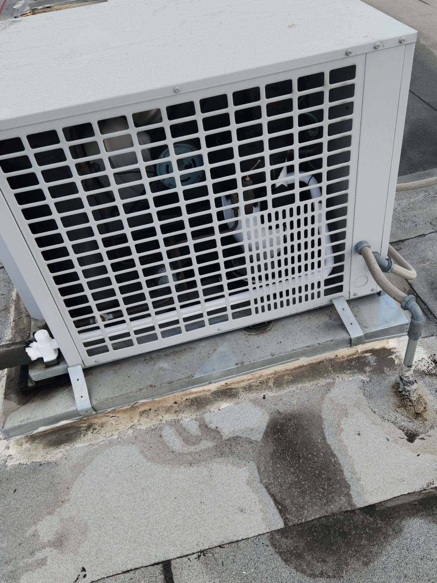 Commercial hvAC