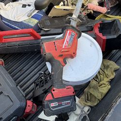 M-18 MILWAUKEE HAWZALL BATERY 5.0 CALADO $135