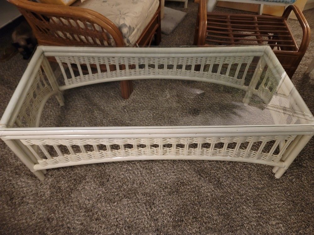 White Wicker Coffee Table