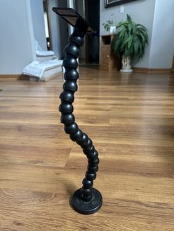 Stand Handle Holding Control 