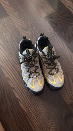 Hiking shoes