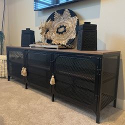 Ikea tv 2024 stand fjallbo