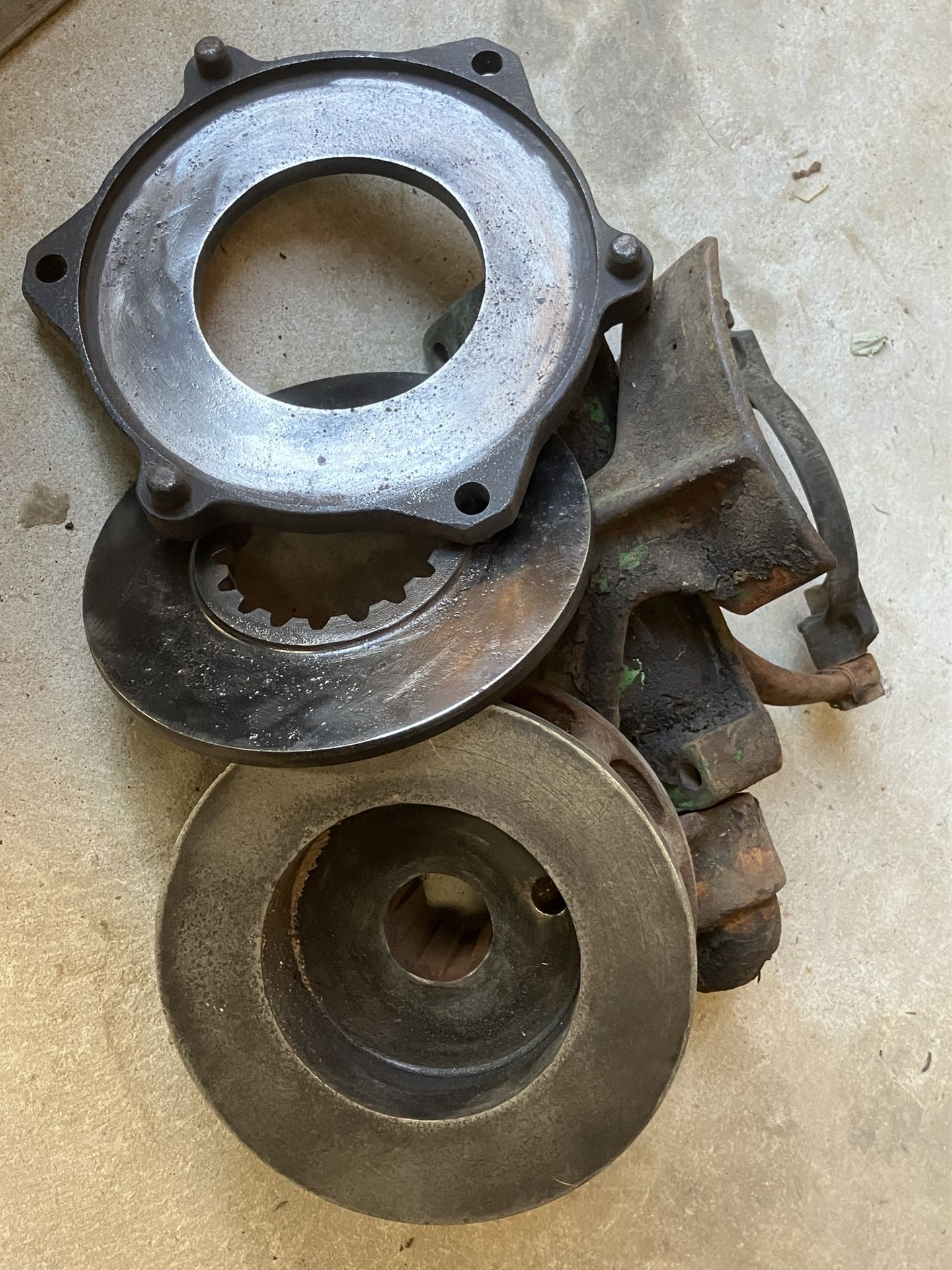 John Deere B tractor late model Clutch Parts