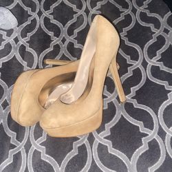 nude heels
