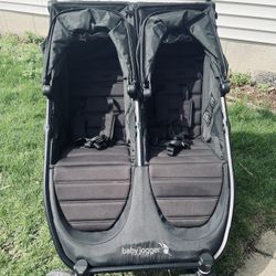 Baby Jogger City Mini GT2 All-Terrain Double Stroller Jet Black