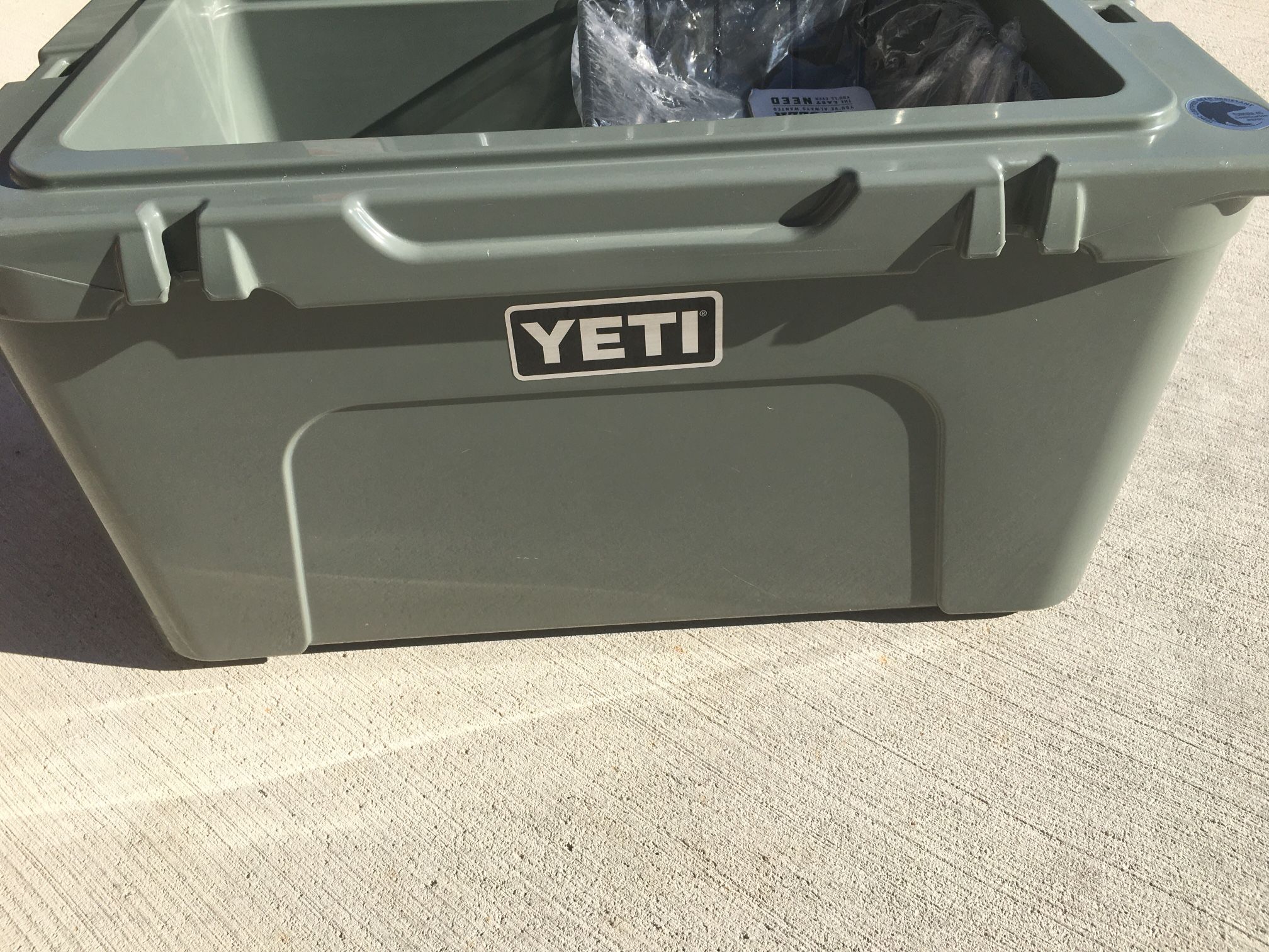 Yeti Cooler New Green/gray