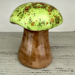  Vintage Ceramic Extra Large Mushroom Shaker. Green and brown drip glaze. 5” tall and about 4 1/2” across the top. Has rubber stopper in the bottom 