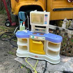 Little Times Stove Sink Microwave Set 