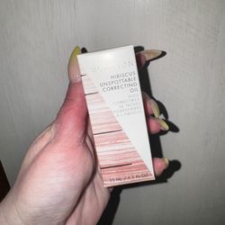 Hibiscus Spot Correcting Oil 