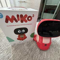 Miko 3 Robot