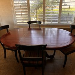 Pottery Barn Dining Kitchen Table And Chairs