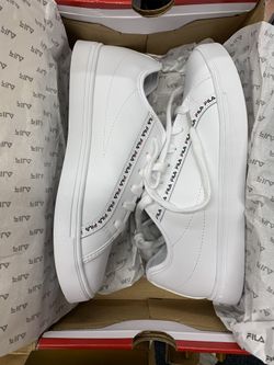 Fila Future VC sneakers womenās size 6.5