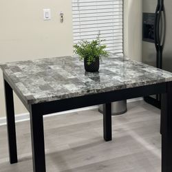 Grey/black Marble Dining Table 