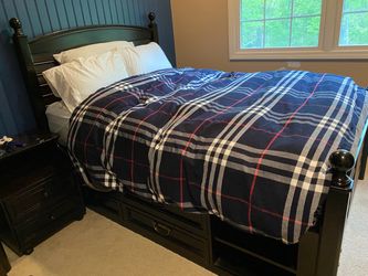 **STANLEY YOUNG AMERICA BEDROOM SET**