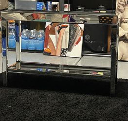 Mirror Stand