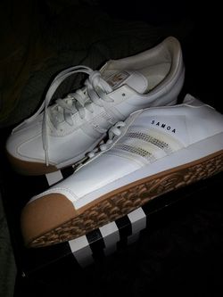 New ADIDAS SHOES size 9 1 /2
