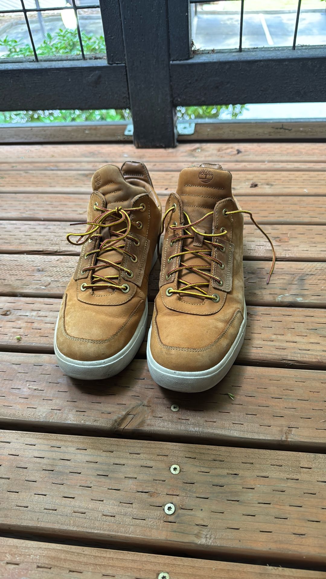 Timberland Sneakers 10.5