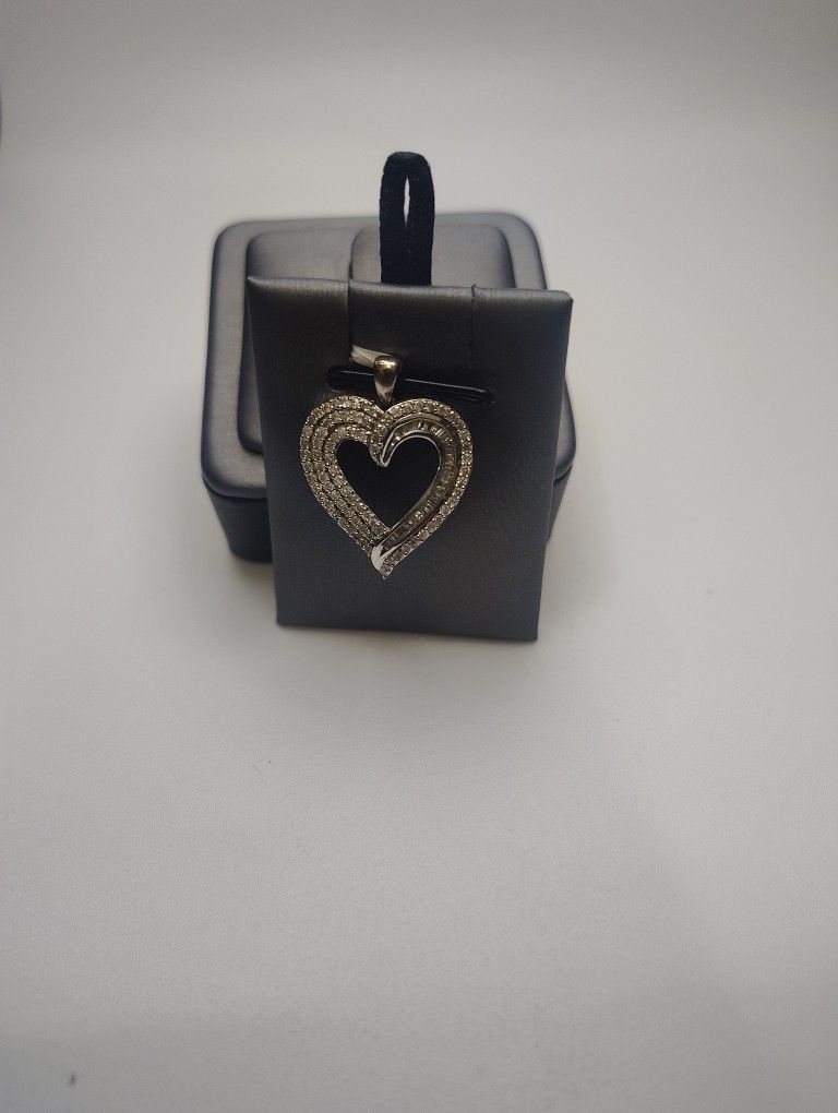10k Wg Heart Charm