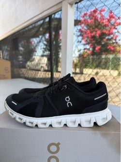 Men On Cloud Shoes