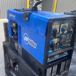 Miller Bobcat 250 NT 10,000 watt generator and welder gasoline powered only 456 hours . fresh tune up and ready to work. New filters , oils, gas, spar
