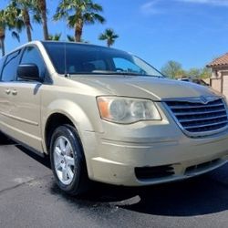 2010 Chrysler town & country LX minivan 4d