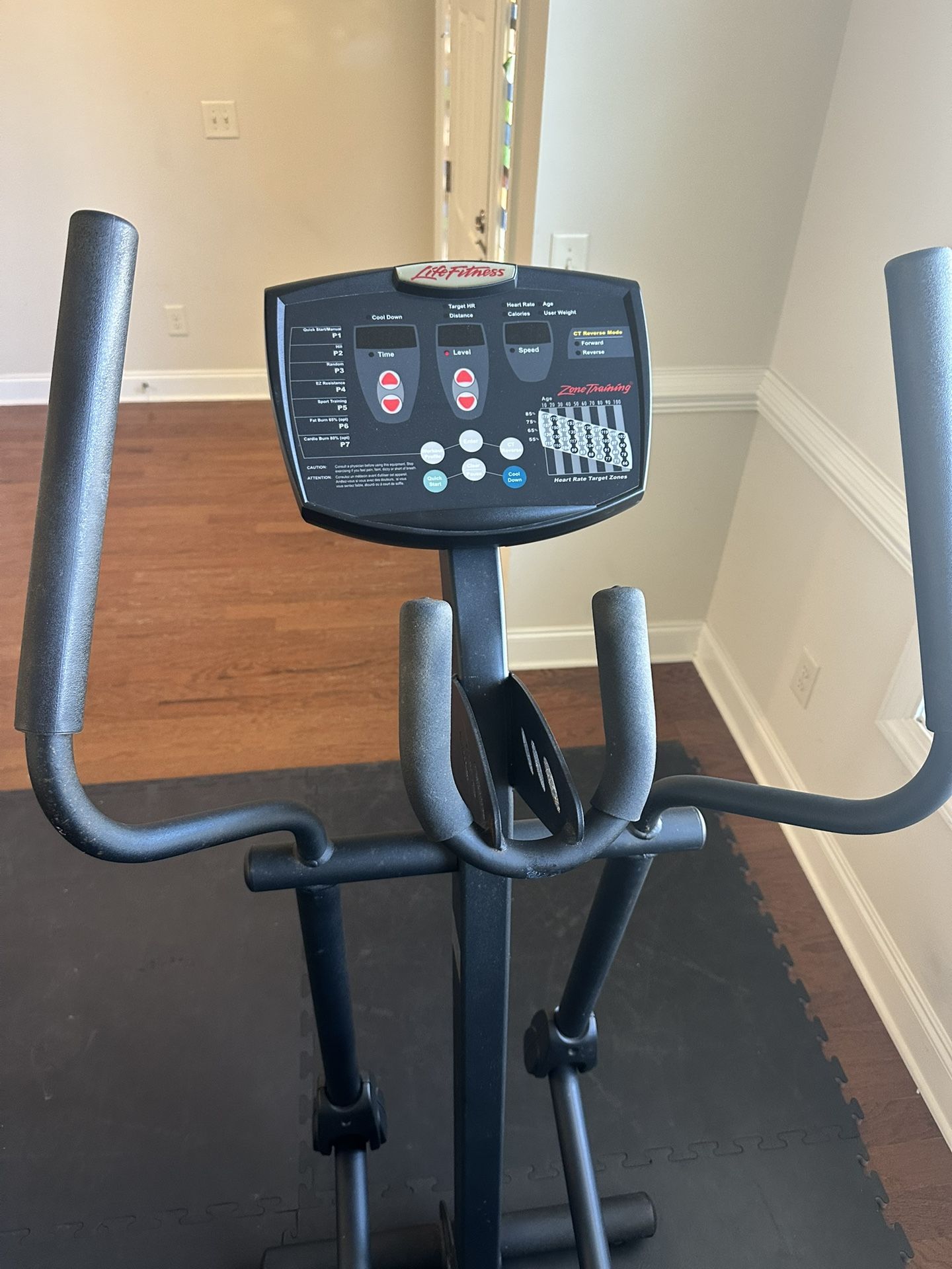 LIFE FITNESS ELLIPTICAL Machine