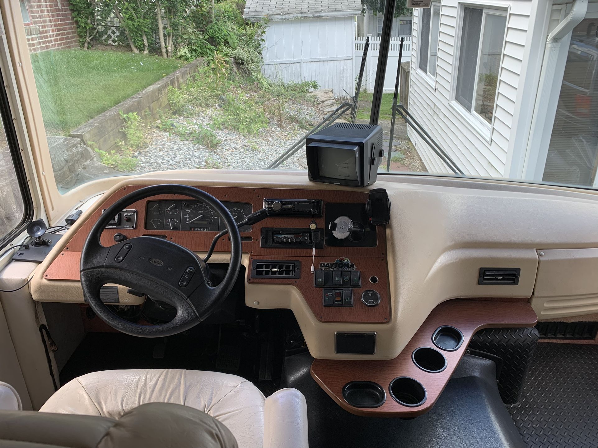 1996 Gulf Stream Sun Voyager