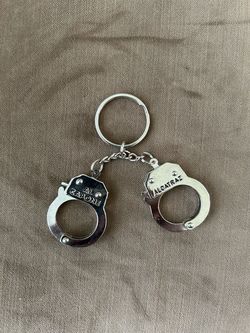 Alcatraz Al Capone Handcuff Keychain