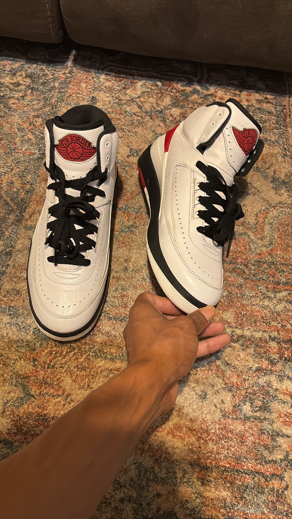 Chicago 2s Size 8.5 Men