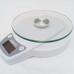 New Digital Kitchen Food Scale Large LCD Screen Displays Weight in 0.1 oz. Increments up to 11 lbs. Capacity, Use & Care Guide and Battery Included 

