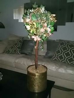 Table top floral tree in metal pot*