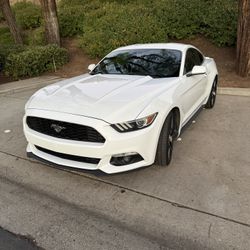 2016 Ford Mustang