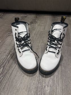 Dr. Martens Zavala T Lamper Combat Boots – Women’s Size 5