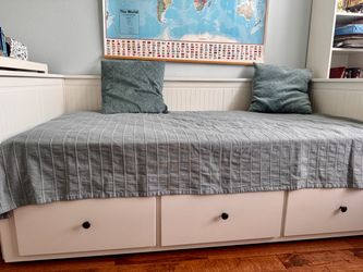 Daybed frame with 3 drawers HEMNES IKEA