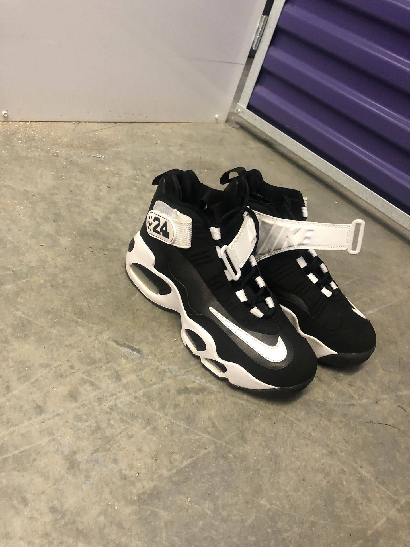 Nike Air Griffey’s Shoes