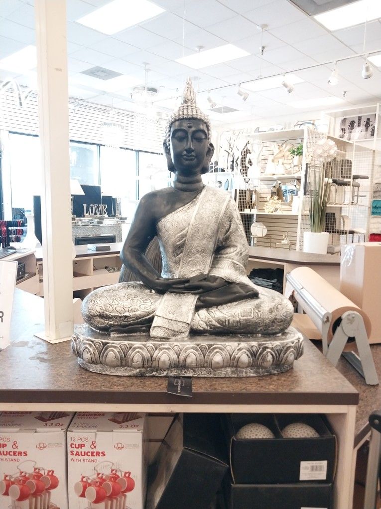 Large Buddha Statue